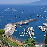 Frühstückspension Domus San Vincenzo Sant'Agnello