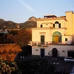 Domus San Vincenzo Frühstückspension Sant'Agnello