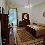 Frühstückspension Domus San Vincenzo Sant'Agnello