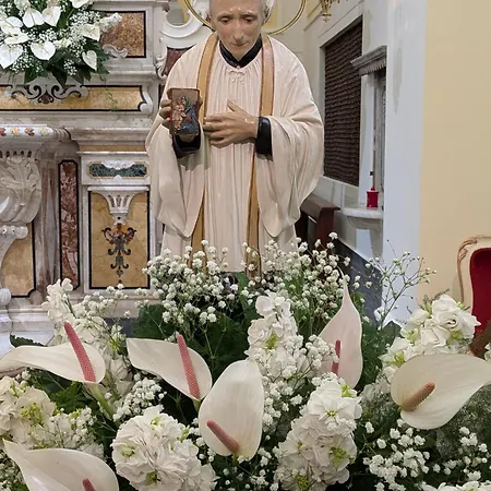 Domus San Vincenzo Frühstückspension 3*