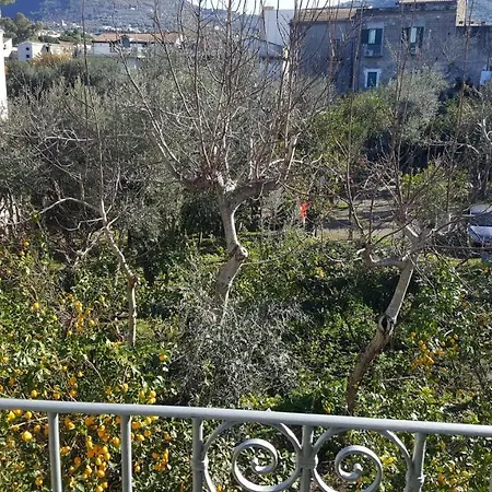 Nocleg ze śniadaniem Domus San Vincenzo Sant'Agnello
