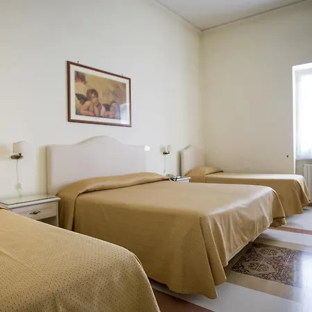 Domus San Vincenzo 2*