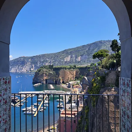Bed & Breakfast Domus San Vincenzo Sant'Agnello