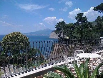 Bed & Breakfast Domus San Vincenzo Sant'Agnello